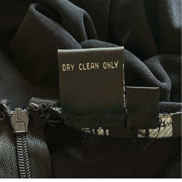 Vintage 90s Black Slip Dress Silk Trim Whimsigoth Quiet Luxury Size 6 - Picture 10 of 10